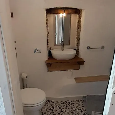 ベッド・アンド・ブレックファスト 8a Castelbianco 3*