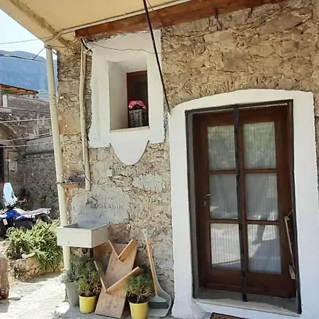 ベッド・アンド・ブレックファスト 8a Castelbianco Colletta