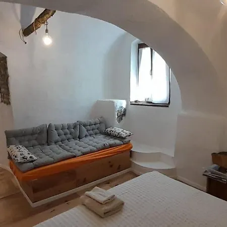 8a Castelbianco *