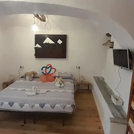 ベッド・アンド・ブレックファスト 8a Castelbianco