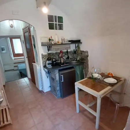 ベッド・アンド・ブレックファスト 8a Castelbianco Colletta