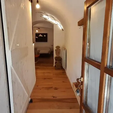 ベッド・アンド・ブレックファスト 8a Castelbianco