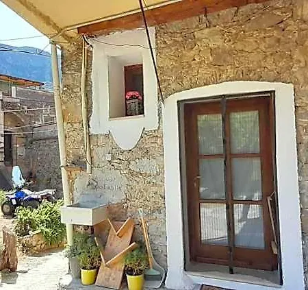 8a Castelbianco 3*