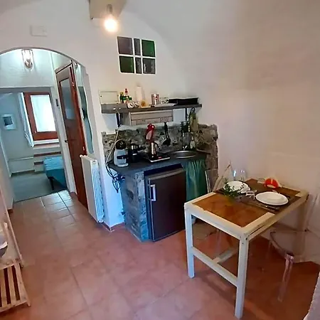 8a Castelbianco Bed and breakfast