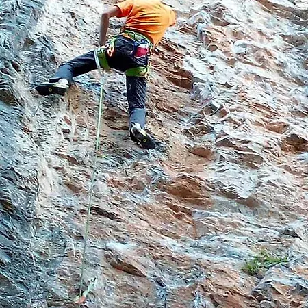 8a Castelbianco 3* Colletta
