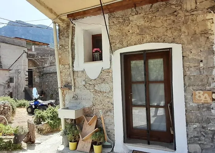 B&B 8a Castelbianco Colletta