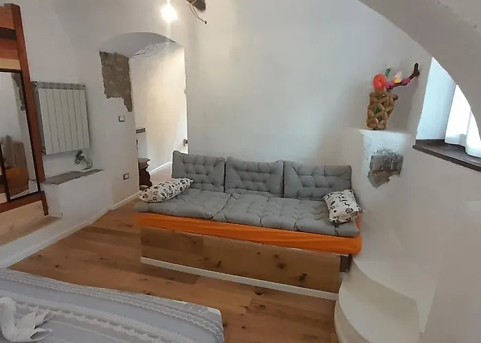 Bed & Breakfast 8a Castelbianco 3*