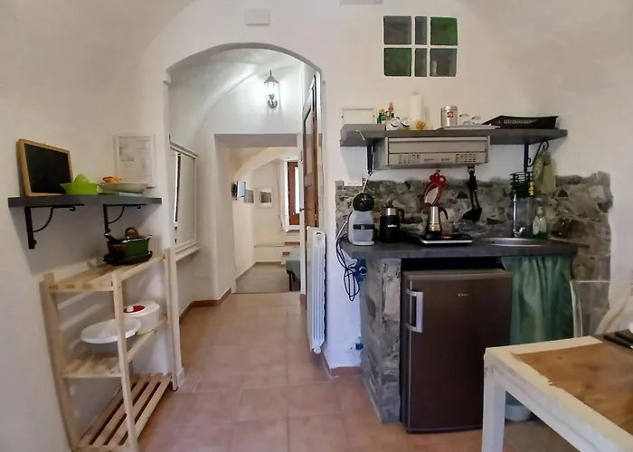 8a Castelbianco Colletta