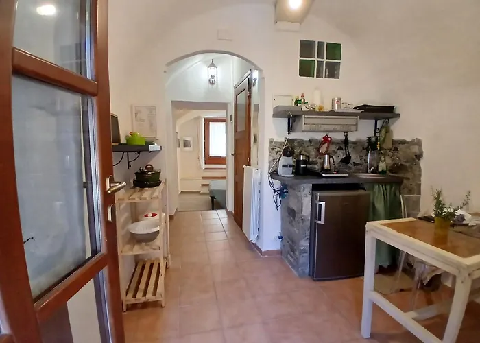 B&B 8a Castelbianco 3*